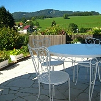 Appartement - Mireille Godart - JOUGNE