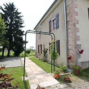 Le Gîte d'Odile - LACHAPELLE-SOUS-CHAUX