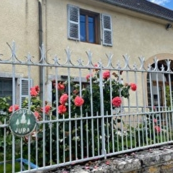Lison des Sources - Chambres d'hôtes - NANS-SOUS-SAINTE-ANNE