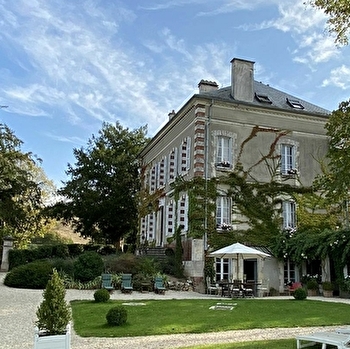 Manoir de La Croix Saint-Louis - LES HAUTS DE FORTERRE