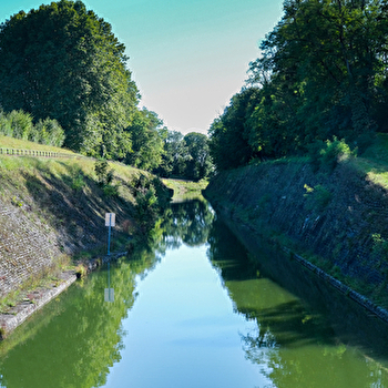 Entre Charolais et Bassin Minier - GENELARD