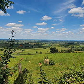 Patrimoine et paysage - Au départ de Saint-Christophe - SAINT-CHRISTOPHE-EN-BRIONNAIS