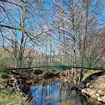 Le Héron - SAINT-SYMPHORIEN-DE-MARMAGNE