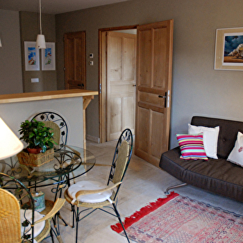 La Terrasse - La Belle Isnarde - BUSSY-LE-GRAND