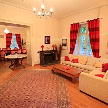 Domaine du Château de Roche-sur-Linotte - ROCHE-SUR-LINOTTE-ET-SORANS-LES-CORDIERS