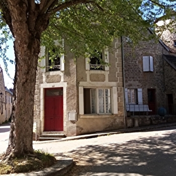 Gîte sous l'Orme - ASQUINS