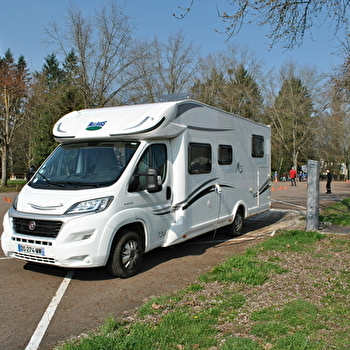 Aire de Camping-car de Guérigny  - GUERIGNY
