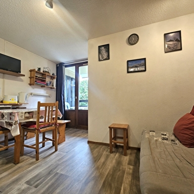 Les Adraits - Studio en résidence - R412BUL00