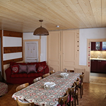 Appartement en maison mitoyenne - P911PAGX0 - PREMANON