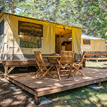 Tente Lodge 'BALI' - PALINGES