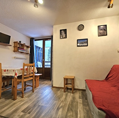 Les Tavaillons - Studio en résidence - R313PIE00