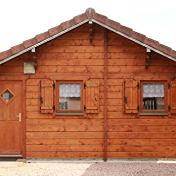 Gîtes de Montvaltin - Chalet - LE BREUIL