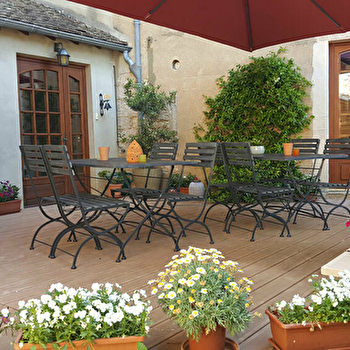 Des Histoires d'Anges Côté Jardin - TOURNUS