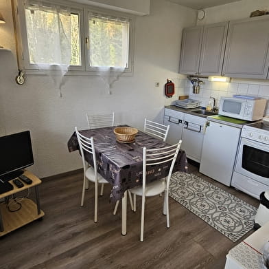 Les Cîmes - Studio en résidence