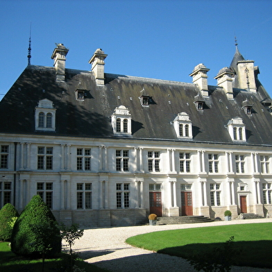 Château de Montigny-sur-Aube