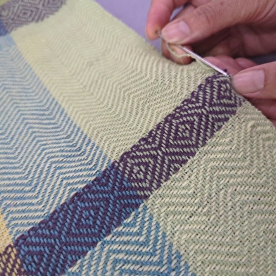 Stage de tissage : écharpe ou tour de cou