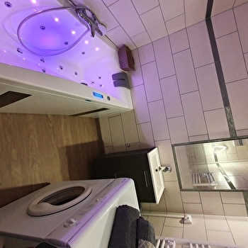 La Vue du Mont-Poupet - SALINS-LES-BAINS