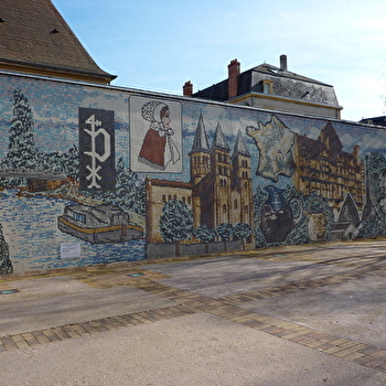 Square du 19 Mars 1962 - PARAY-LE-MONIAL