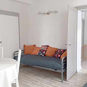 Appartement Un - De La Gorce - PARAY-LE-MONIAL