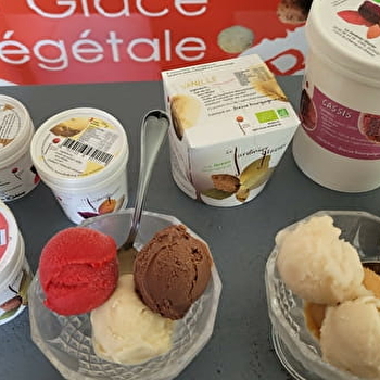 Earl Sorbiop - Le Jardinier Glacier - SAINT-ETIENNE-EN-BRESSE