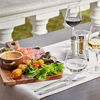 Les Trois Colonnes - Restaurant Rimant