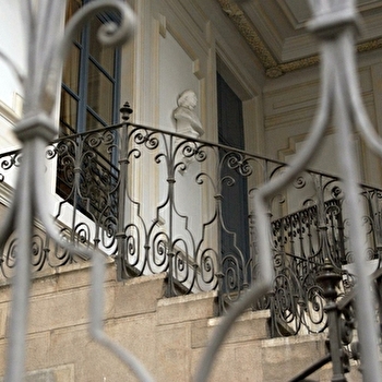 Du palais des archevêques au rectorat    - BESANCON