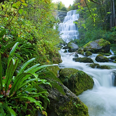 Le Tour des cascades du Hérisson