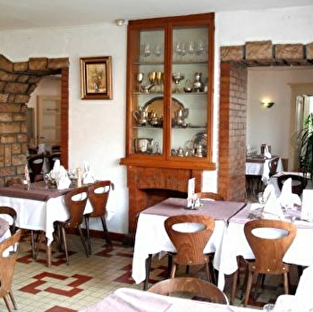 Restaurant Hôtel du Commerce - MARNAY