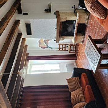 Gîtes de l'Enclos - JOUX-LA-VILLE