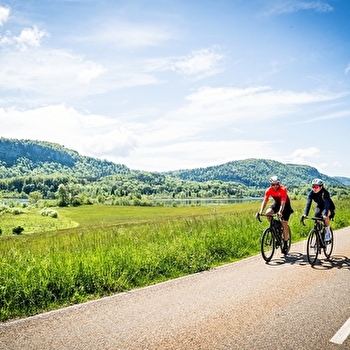Boucle 12 : Tour des lacs - DOUCIER