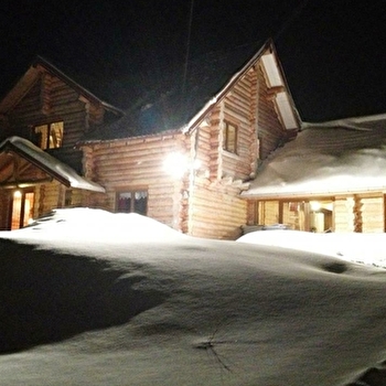 NOTRE CHALET DE LA PERRENA - LES PLANCHES-EN-MONTAGNE