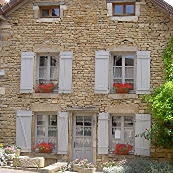 Notre Maison d'Antan - CHATEAUNEUF
