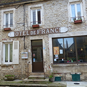 L'hôtel de France - ENTRAINS-SUR-NOHAIN
