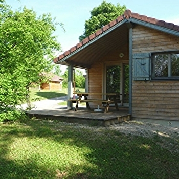 Lodges du hérisson le lynx - BONLIEU