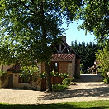 Gîte du Bois Doré - CHAPAIZE