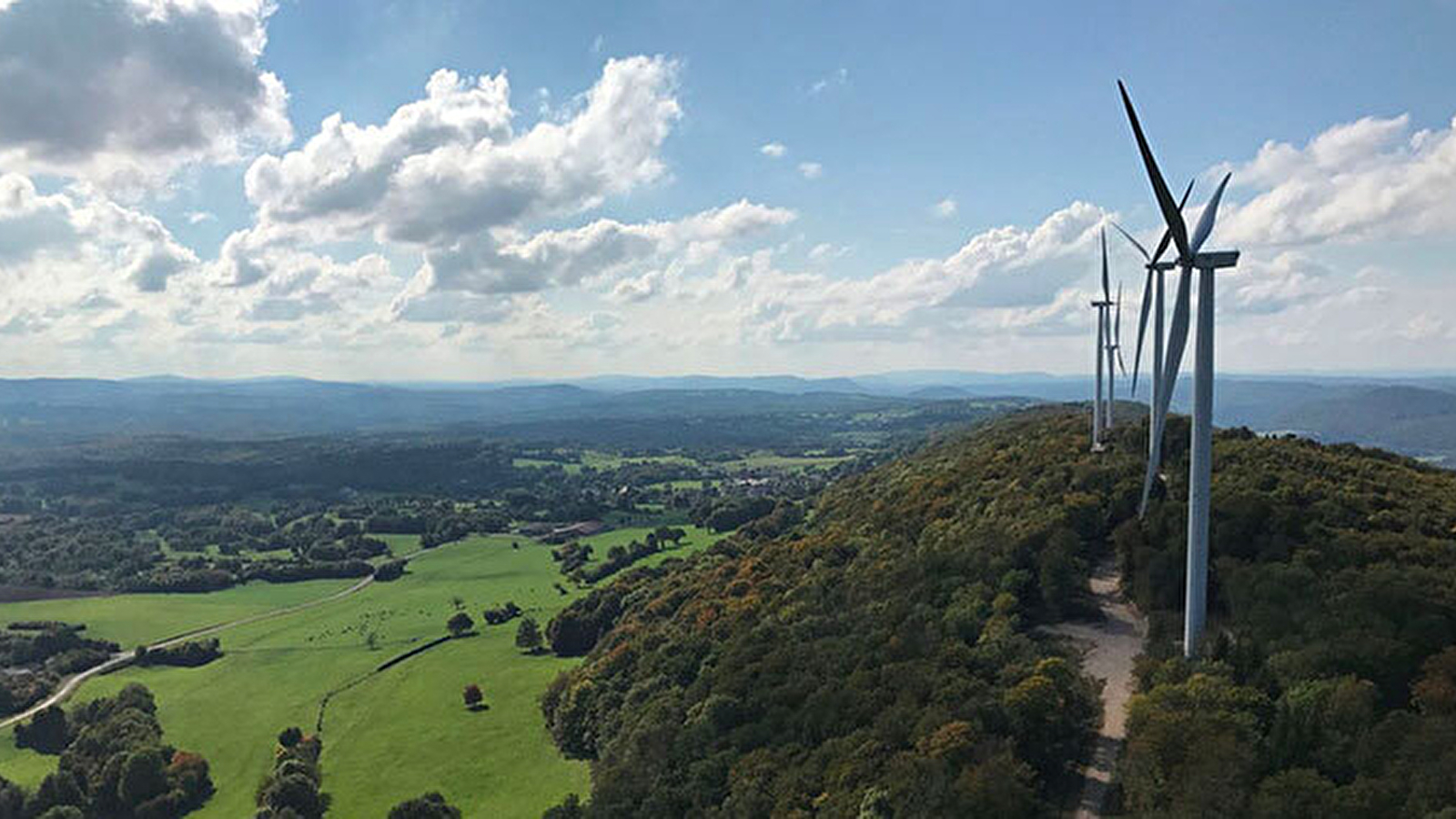 Les éoliennes du Lomont