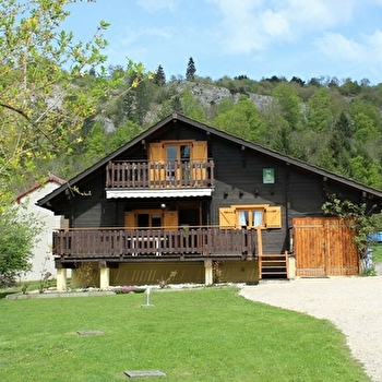 Au pied du paradis - LES PLANCHES-EN-MONTAGNE