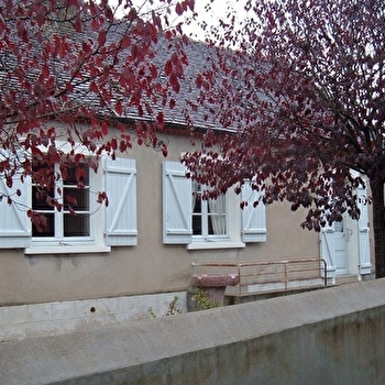 LES  GITES  BOURBONNIENS n° 46 - BOURBON-LANCY