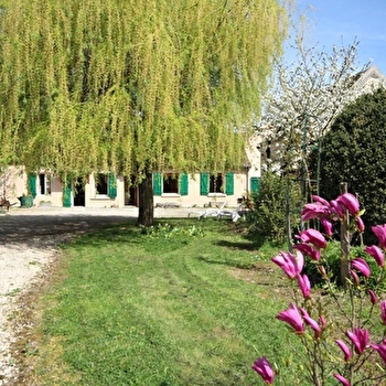 Le Cadran Solaire - MERCEUIL