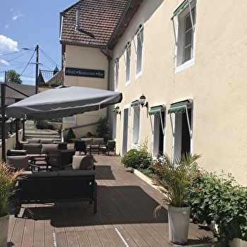 Restaurant - Hôtel d'Artiste - PIERREFONTAINE-LES-VARANS