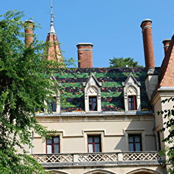 Château de l'Eclair - PORTE DES PIERRES DOREES