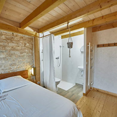 Abricosy, côté Grange - 6pers