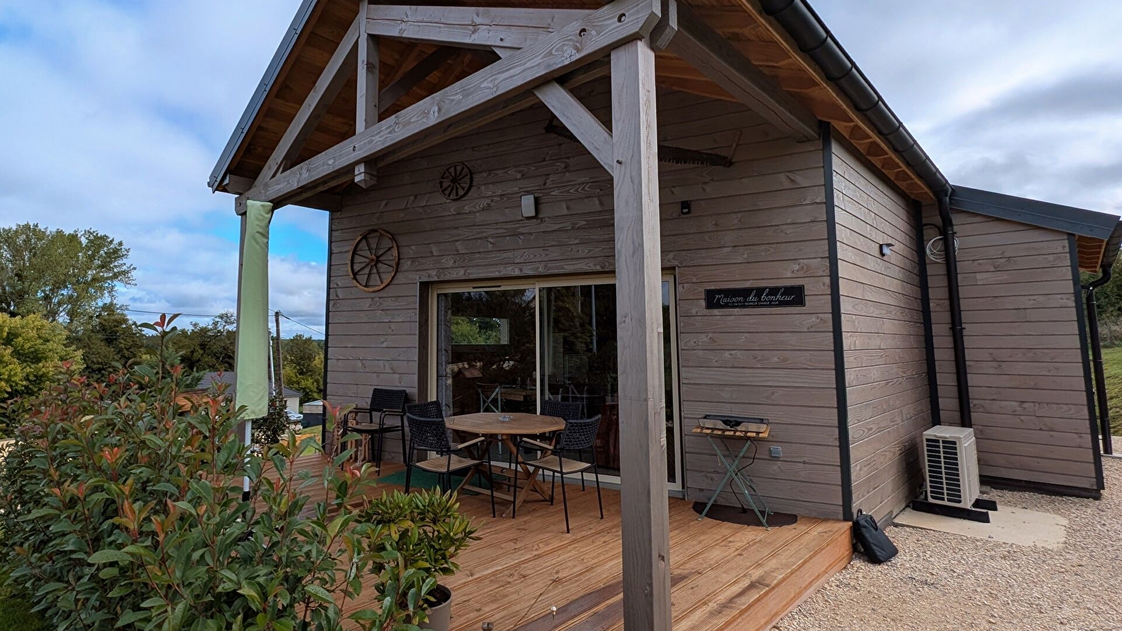 Les chalets du bord de Saône