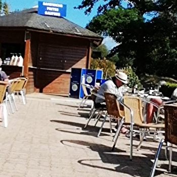 La Treuffe du Midi, grill du camping Plage du Midi - MONTSAUCHE-LES-SETTONS