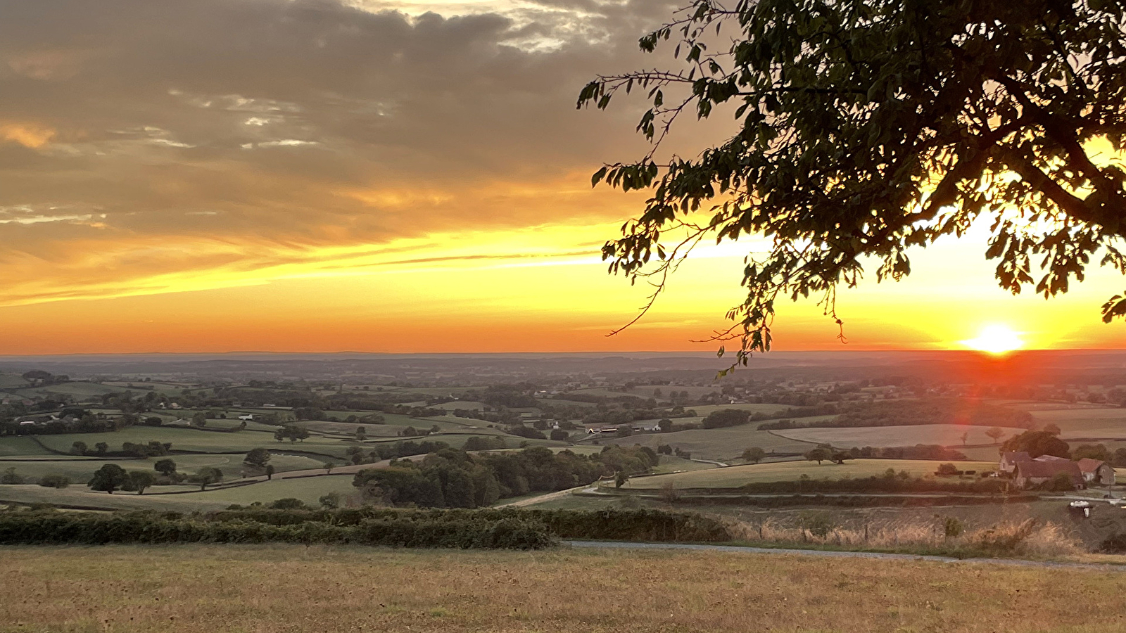Mini-Camping du Château de Satenot