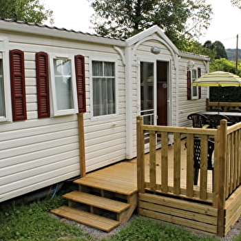 Camping du Pont de Bussy - ANOST