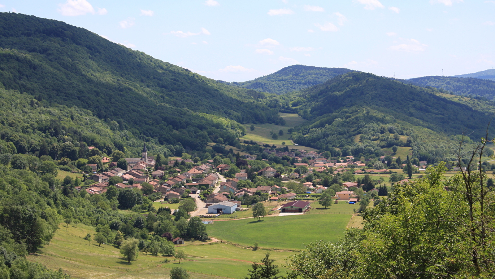 Randonnée - Tour des trois monts par les ruines de Montfort