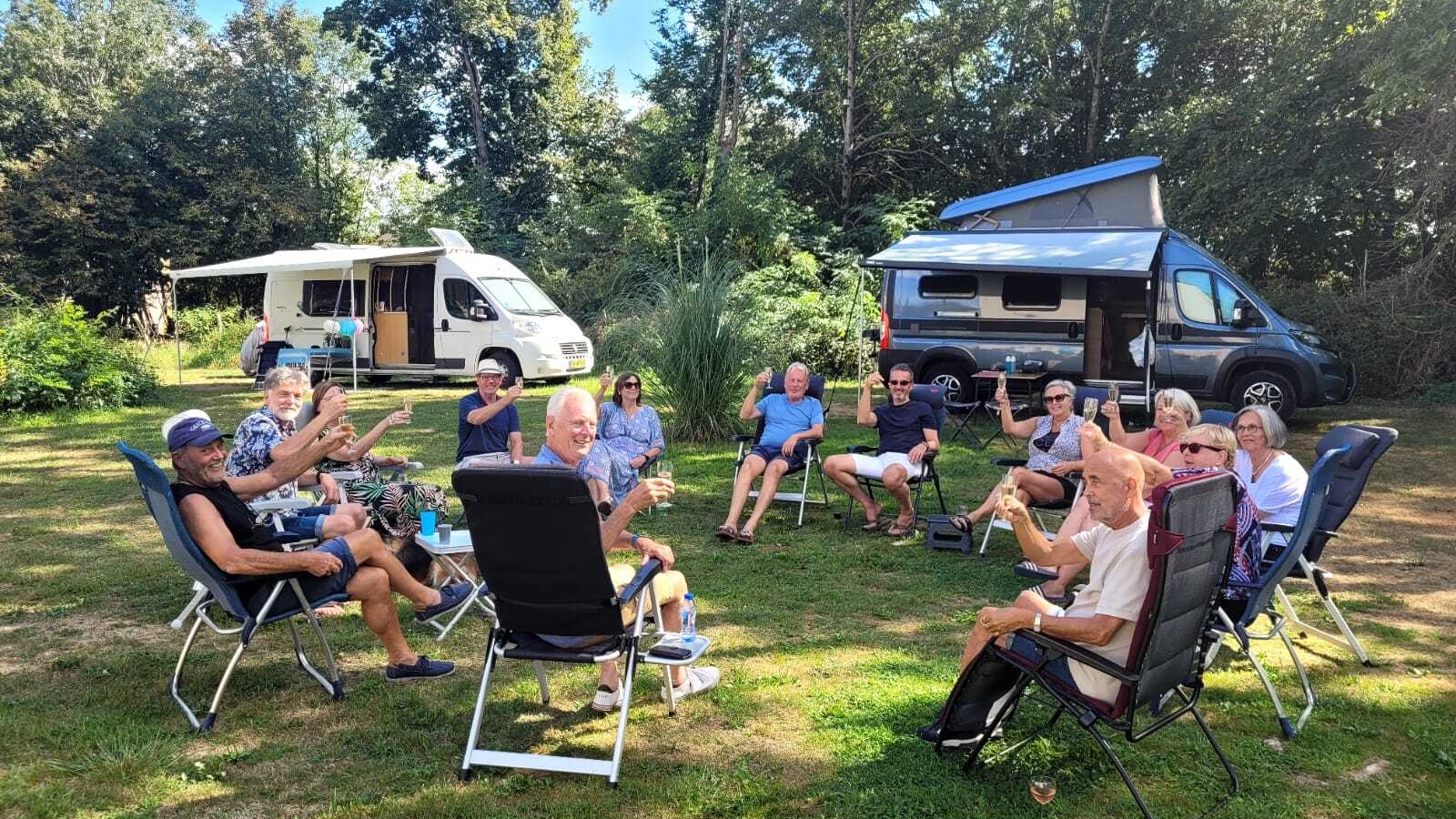 Marraycourt - aire de stationnement