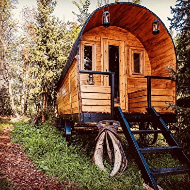 Wild West Lodge - Ecodomaine La Rêverie