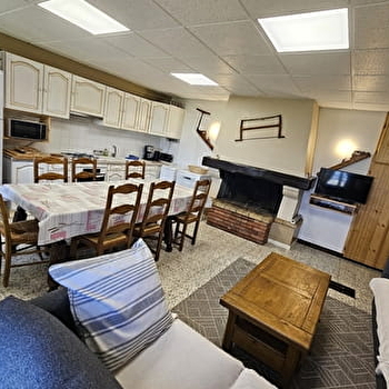 Appartement dans maison des propriétaires - P812TRO00 - PREMANON